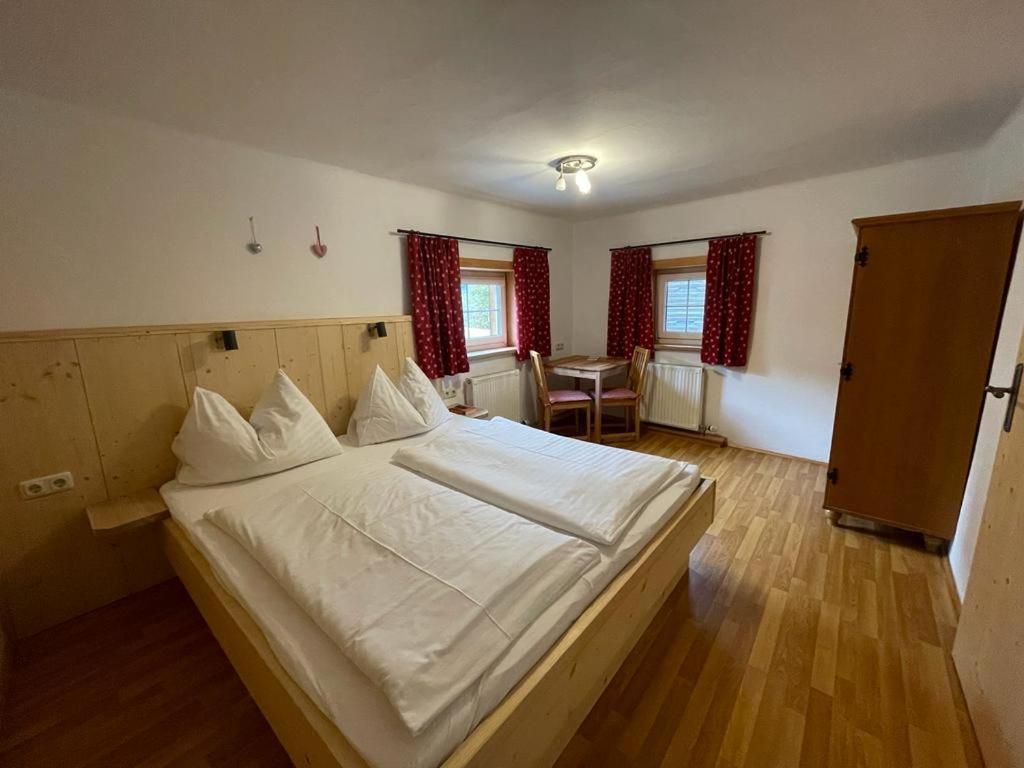 Muellnerhof Villa ไอค์ ภายนอก รูปภาพ